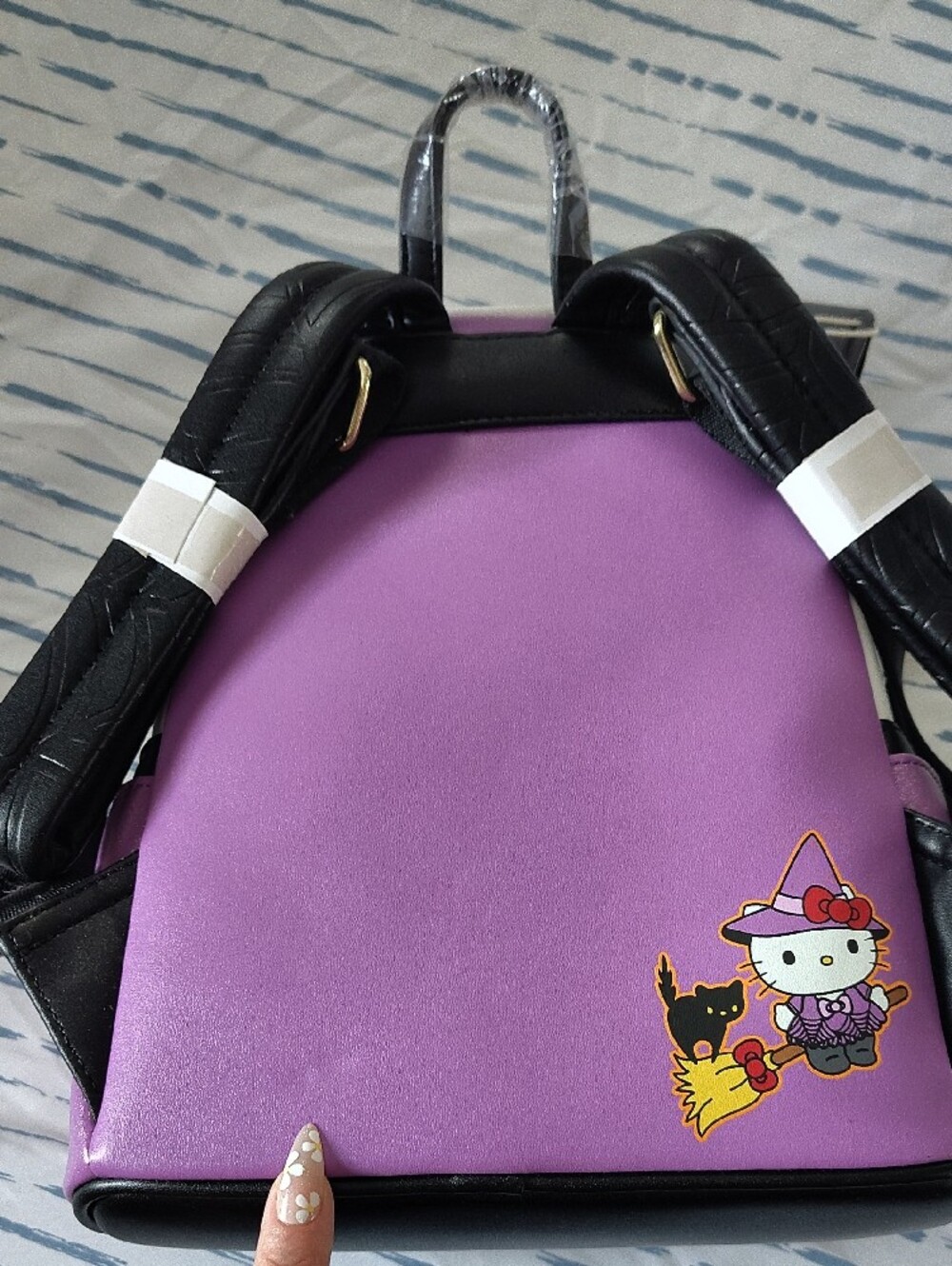 Sanrio Hello Kitty Purple Witch Loungefly - Picture 2 of 6